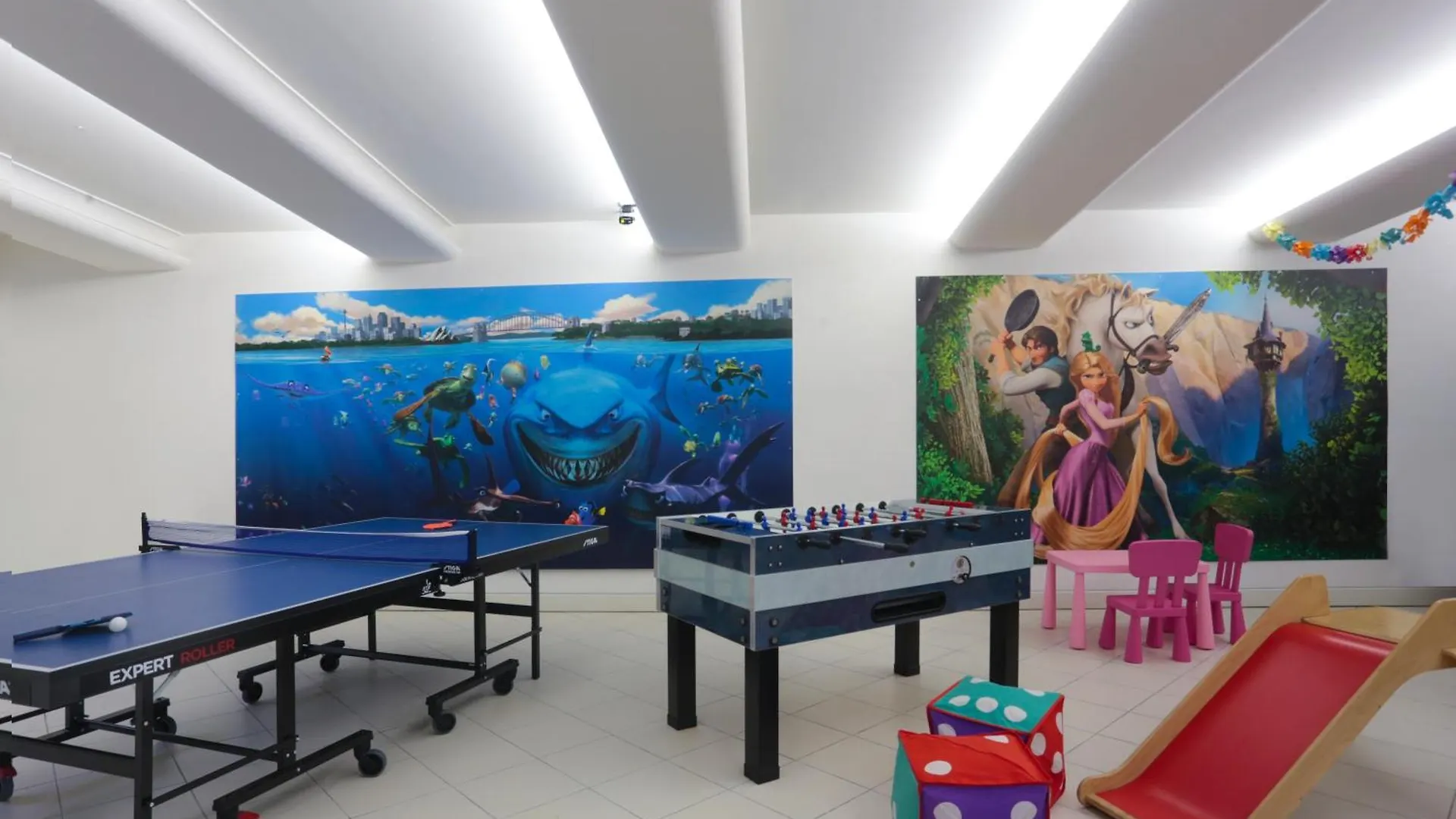Hotel Leoni Rimini 3*,  Italy
